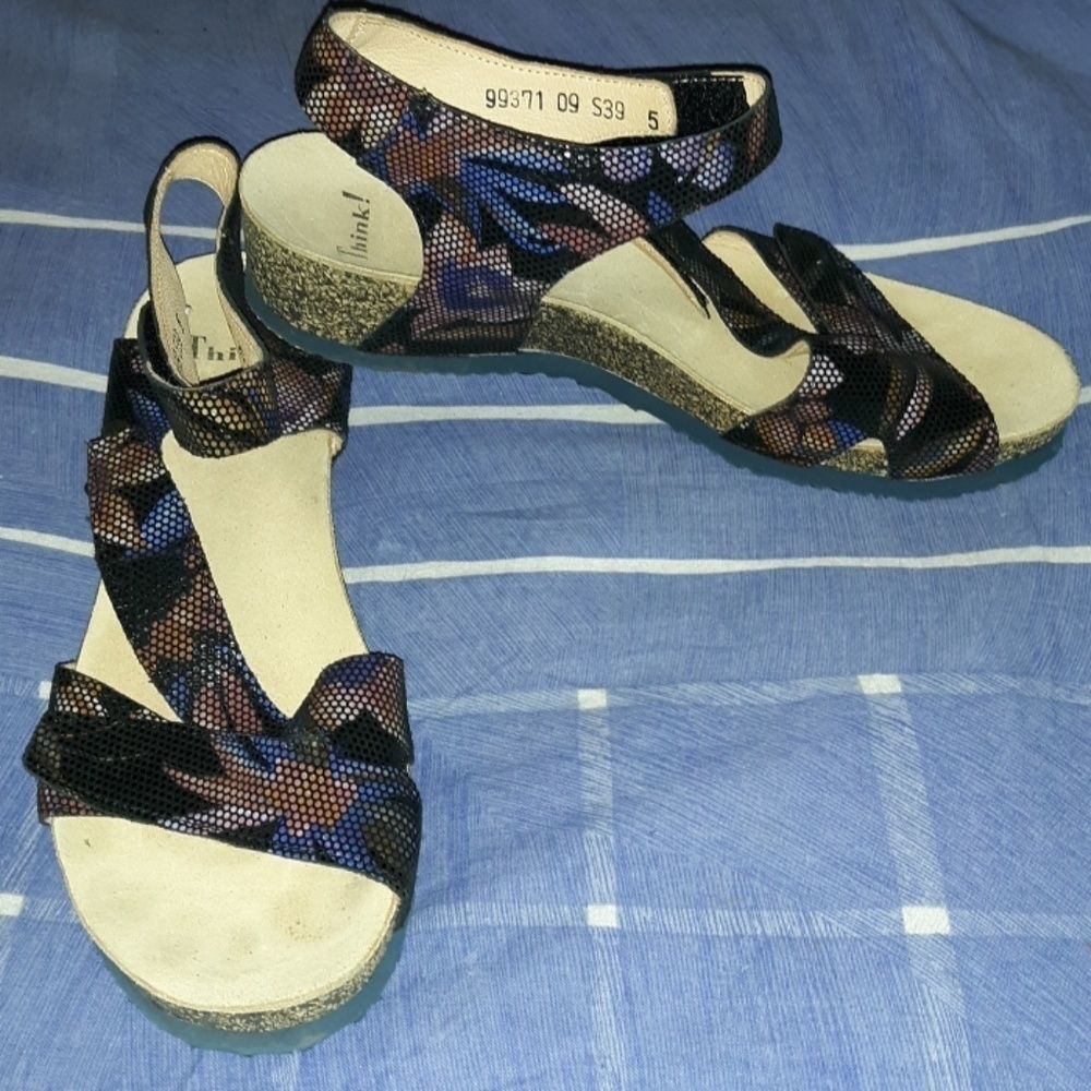 Think! Leather Adjustable Strap‎ Sandals- Dumia 39